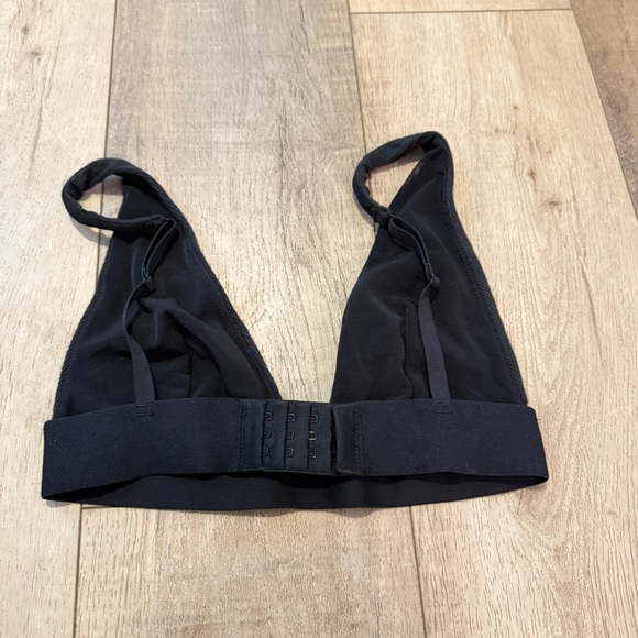 Skims bralette - Picture 3 of 3